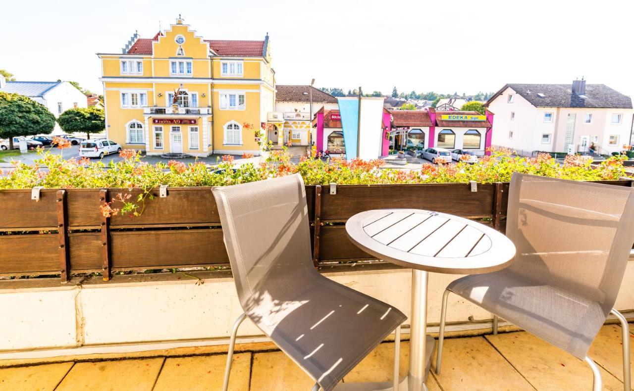 Gasthof Pension Post เดนเคนดอร์ฟ ภายนอก รูปภาพ